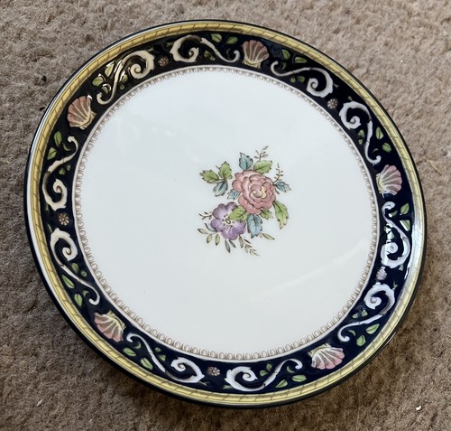 Wedgwood runnymede dark blue - wedgwood,