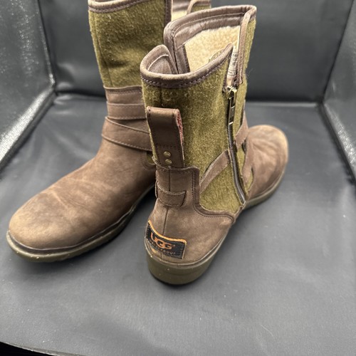 Ugg snow boots womens - size, 10