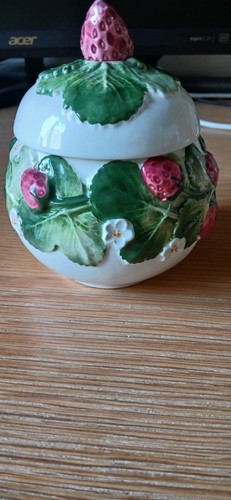 Marmalade jam pot - jam,