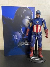 Hot Toys Avengers Captain