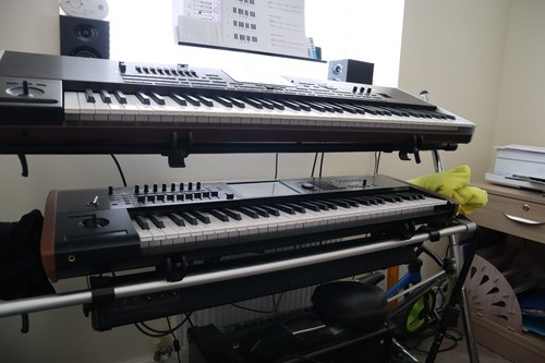 Korg pa4x and kronos - 76,
