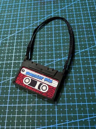 Ghoulia yelps hand bag radio - yelps,