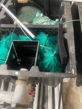 Commercial pond filter with filter media