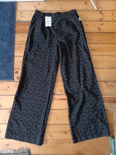 Zara black broderie - broderie, anglaise