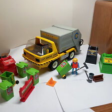 Playmobil Fun PlaySet 3780 Vintage Dustbin Lorry with Bins Figures & Accessories