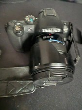 Samsung NX10 Mirrorless Digital Camera 14.6MP - 18-55mm Lens (EV-NX10ZZBABUS)
