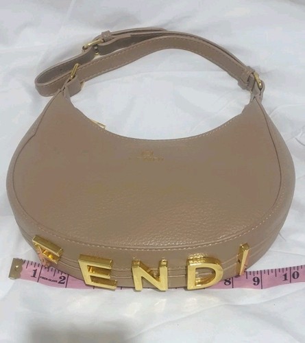 Fendi beige shoulder bag - beige,