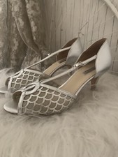 Rachel Simpson silver dress