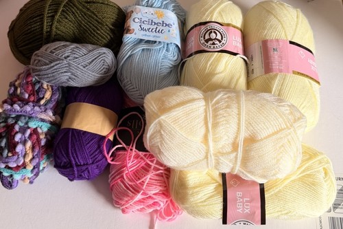 Bundle mixed yarns ect - bundle, dk