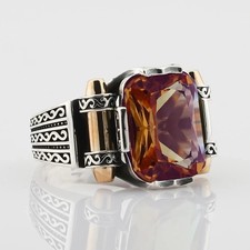 Zultanite Color Changing