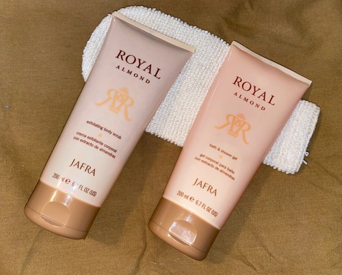 Royal almond body - body, 6.7