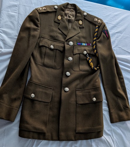 British officer service dress - officer,