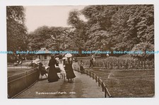 C022357 Ravenscourt Park. RP