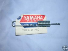 Yamaha TR2 Carb Brace Spring