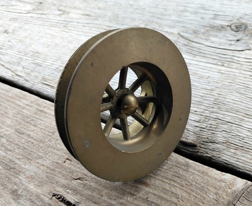 Vintage solid brass - 2", plug
