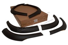 LAND ROVER DISCOVERY 2 FULL WHEEL ARCH KIT IN BLACK 6 PIECE