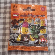 Lego minifigures series 4