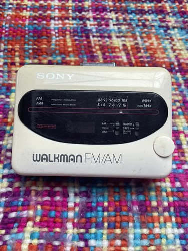Retro sony f38 radio - wm-f38,