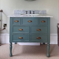 French Country 900mm Floor Standing Single Vanity Unit Sink