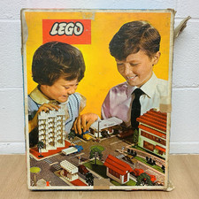 Vintage LEGO 810 Town Plan Set