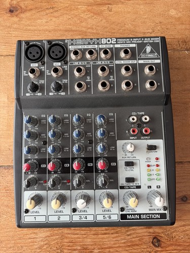 Behringer 802 xenyx input - 802, 8-input