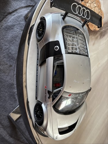 Audi mans 14 scale rc - r8,