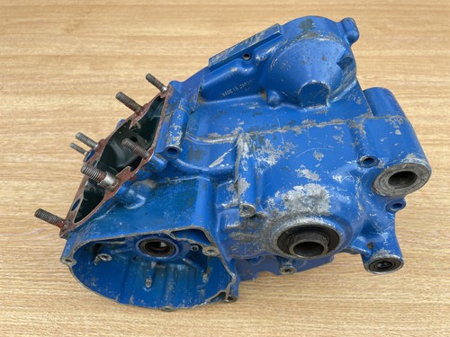 Suzuki 125 engine casings - engine,