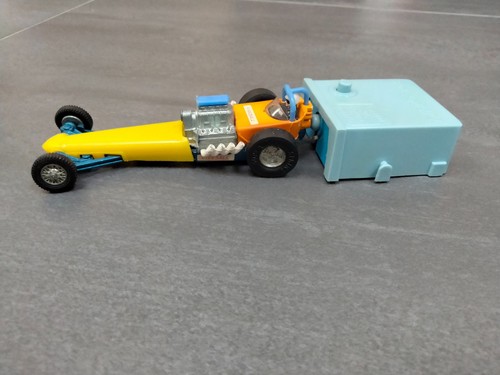 Dinky toys 370 fireball - dinky,
