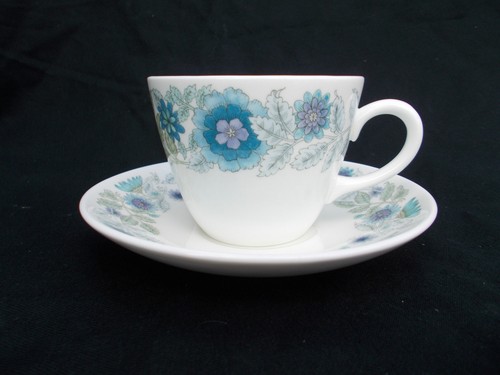 Wedgwood clementine teacup and - wedgwood,
