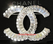 AUTHENTIC CHANEL CC Logo