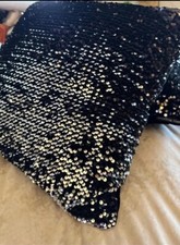 2x Bnwot Kylie Minouge Cushions & 2x Matching Pillowcases