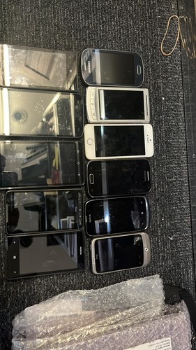 Joblot mobile phones - of,