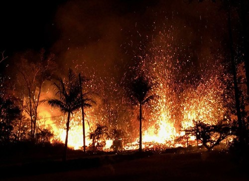 Kilauea volcano erupting - volcano,