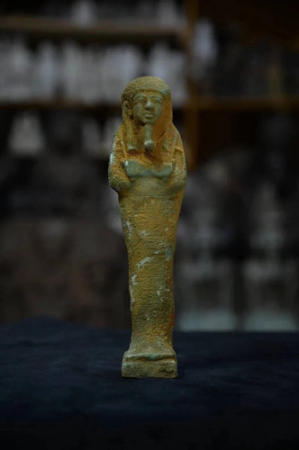 Authentic bronze statue - authentic,