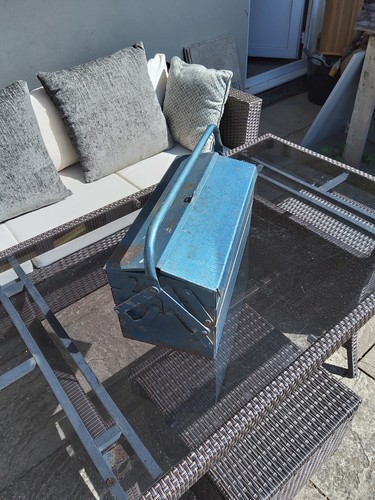 Vintage large blue metal - large,