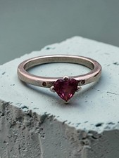 Pandora Heart-Shaped Pink