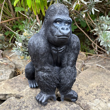 Great Gorilla Ornament – Detailed Sitting Gorilla Statue