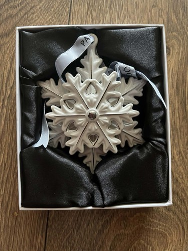 Genuine pandora rare - pandora, snowflake