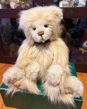 2019 Charlie Bears Saffy 22"