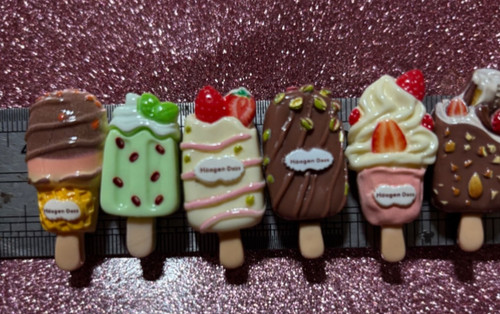 Ice cream fridge - , magnets