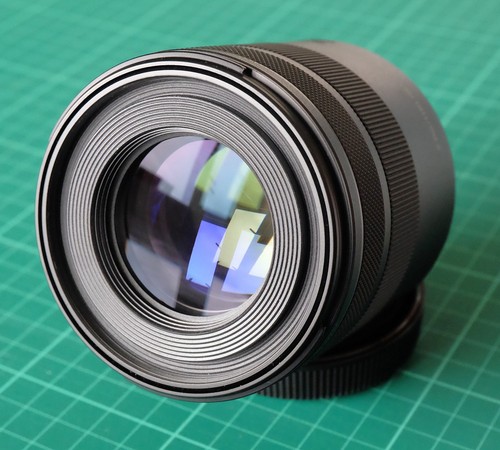 Canon 85mm macro is stm - 85mm,