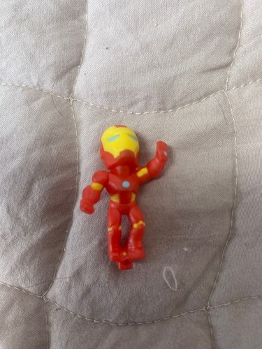 Kinder maxi iron - iron, figure