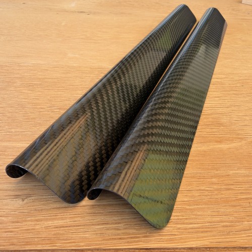Caterham carbon fibre sill - carbon,