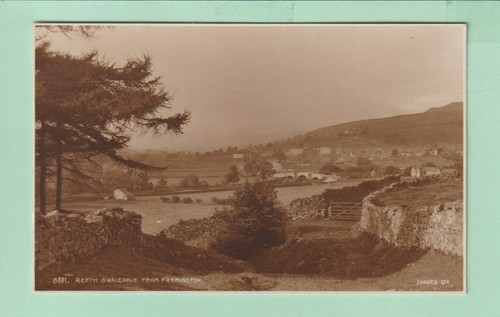 Yorkshire postcard reeth - postcard,