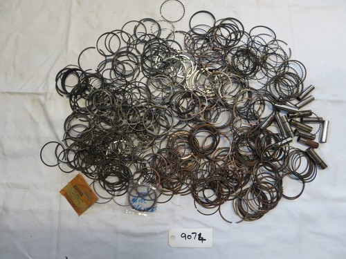 9074 piston rings - -,