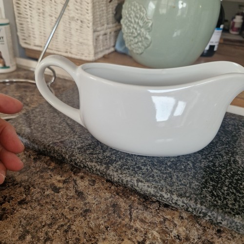 Gravy boat white ceramic sauce - ceramic,