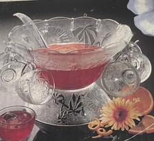 Vintage Studios Entertainment 27 Piece Punch Bowl Set