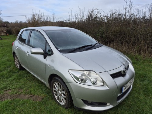 2007 toyota auris mk1 - mk1, silver