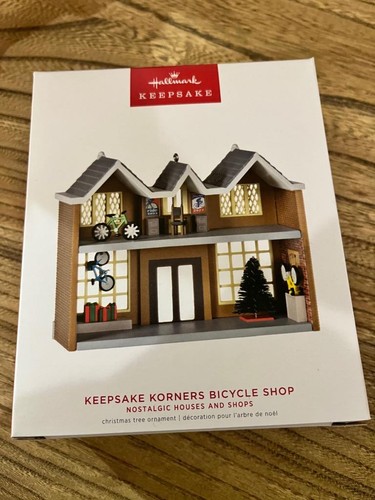 Hallmark ornament 2022 - ornament,