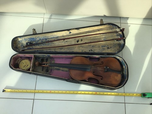 Vintage old violin case - old,